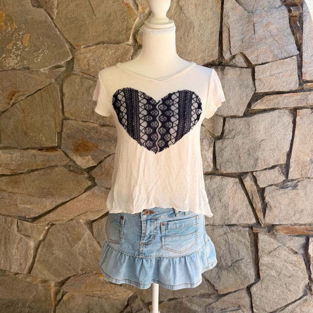 Short Sleeve T-Shirt with Black Lace Heart and Back Panel Detail